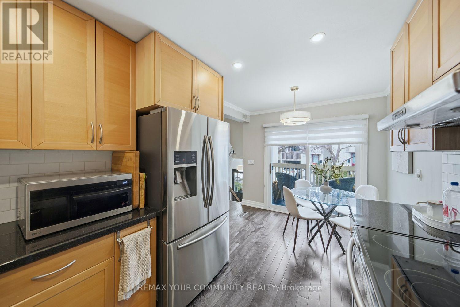 25 Cheryl Shepway Crescent, Toronto, Ontario  M2J 4R5 - Photo 17 - C12901626