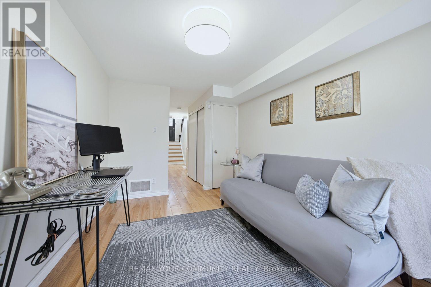 25 Cheryl Shepway Crescent, Toronto, Ontario  M2J 4R5 - Photo 36 - C12901626