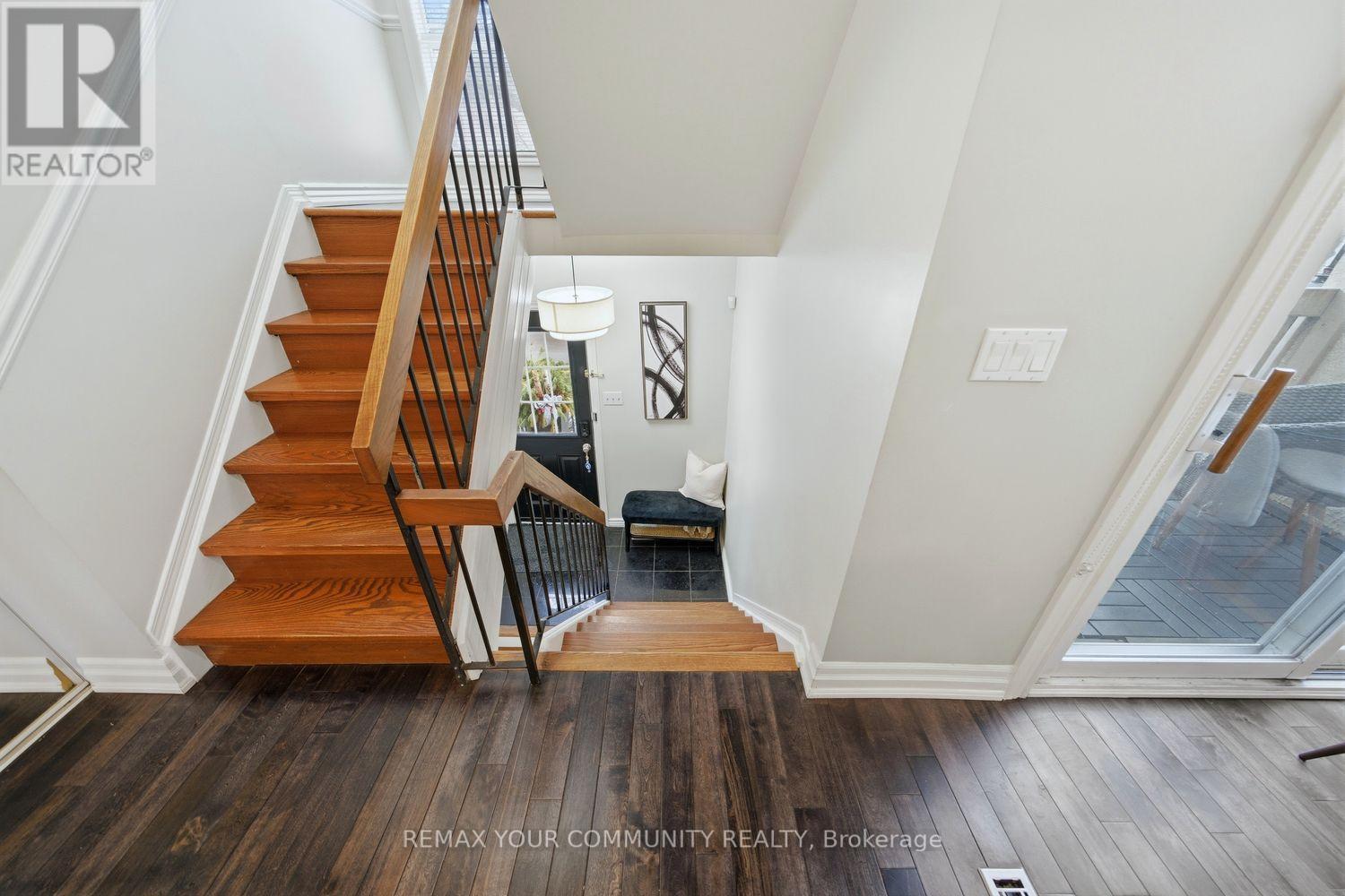 25 Cheryl Shepway Crescent, Toronto, Ontario  M2J 4R5 - Photo 4 - C12901626