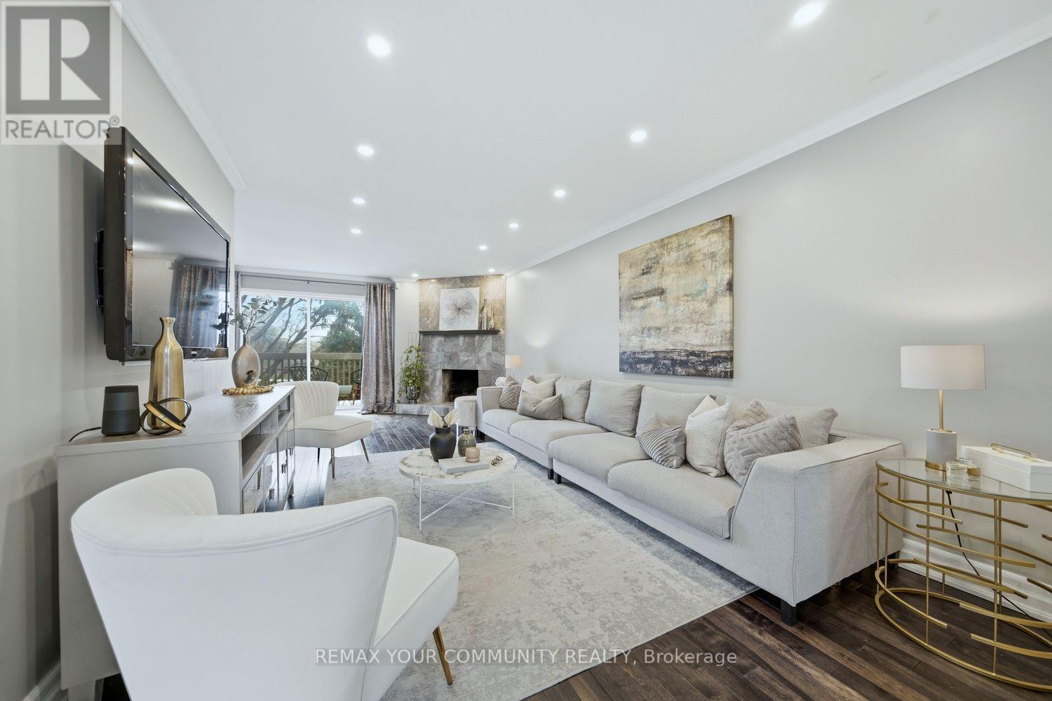 25 Cheryl Shepway Crescent, Toronto, Ontario  M2J 4R5 - Photo 7 - C12901626