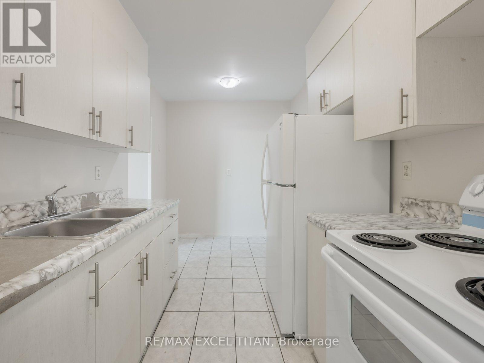 307 - 1385 Midland Avenue, Toronto, Ontario  M1P 3B8 - Photo 16 - E12901584