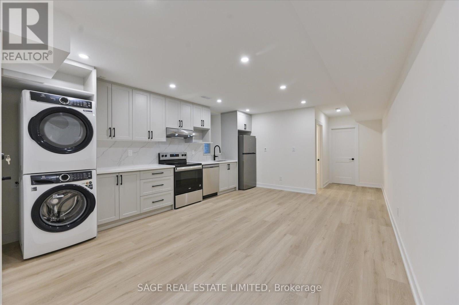 Lower - 91 Hogarth Avenue, Toronto, Ontario  M4K 1K5 - Photo 4 - E12901594