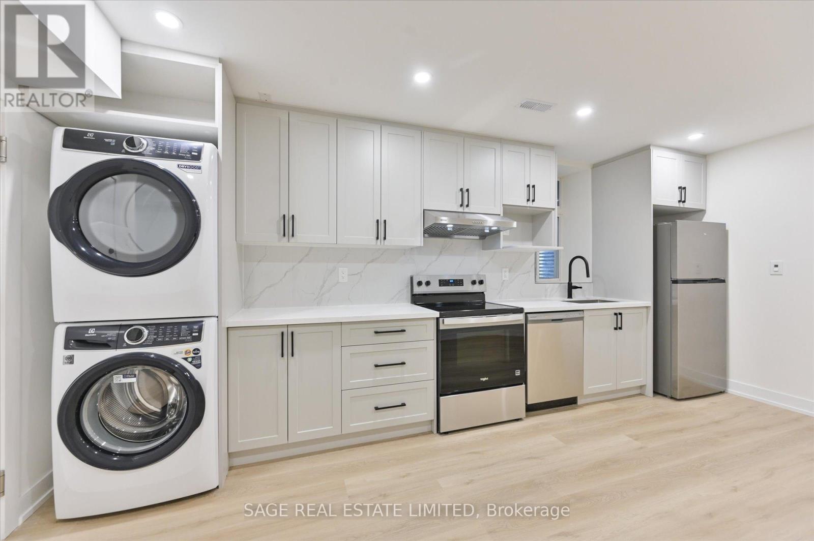 Lower - 91 Hogarth Avenue, Toronto, Ontario  M4K 1K5 - Photo 9 - E12901594