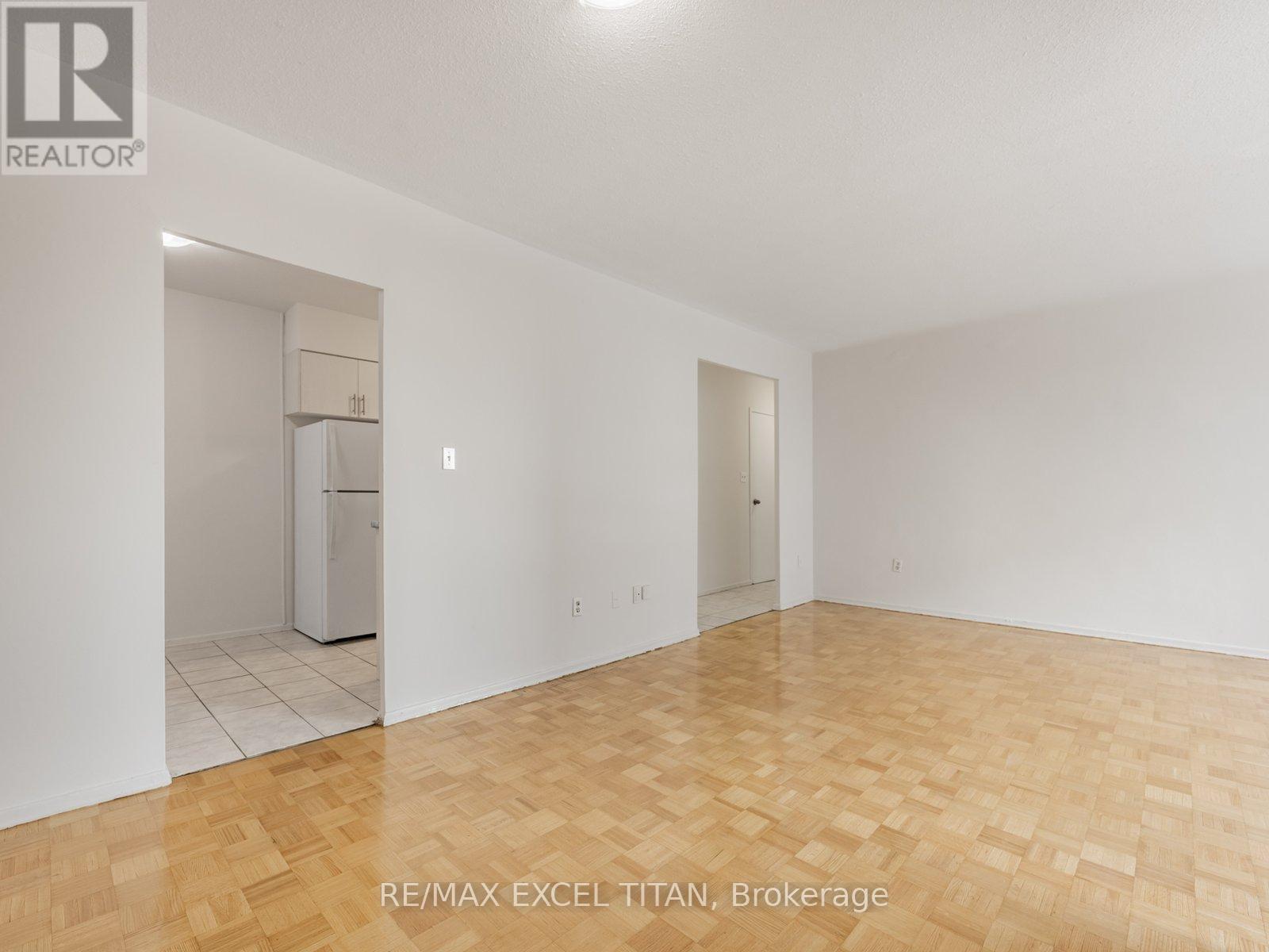 707 - 1385 Midland Avenue, Toronto, Ontario  M1P 3B8 - Photo 5 - E12901606