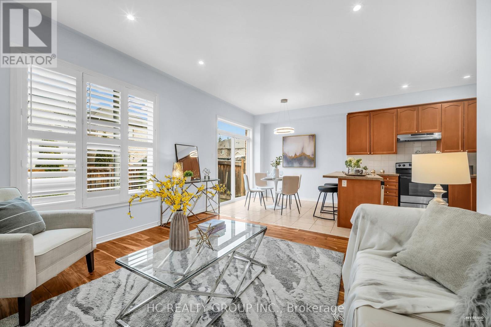 1532 Elmsley Drive, Pickering, Ontario  L1X 0B5 - Photo 10 - E12901612