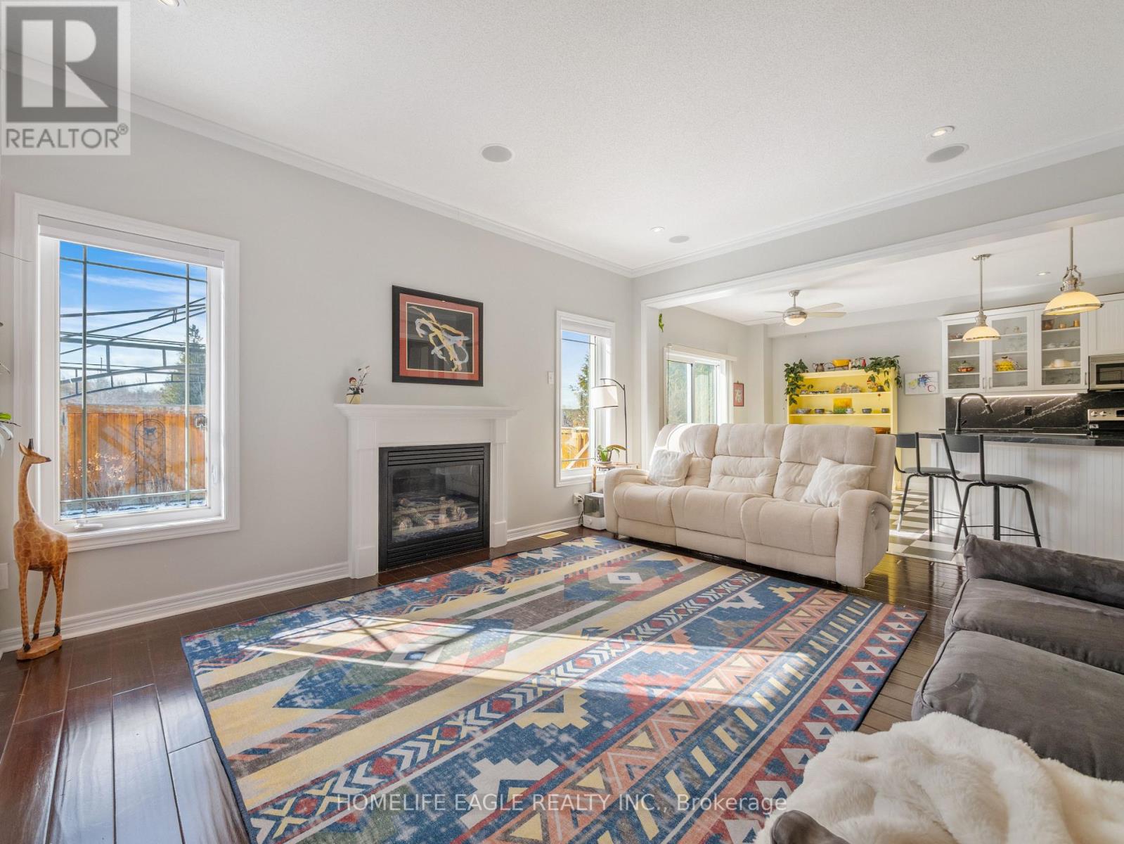 37 Bramsey Street, Georgina, Ontario  L0E 1R0 - Photo 7 - N12901536