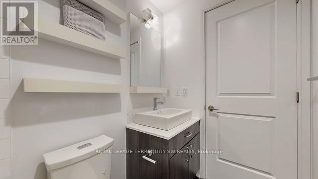 814 - 9205 Yonge Street, Richmond Hill, Ontario  L4C 1V5 - Photo 13 - N12901544