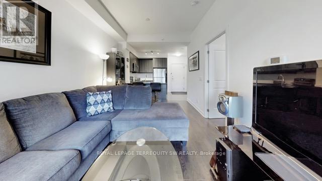 814 - 9205 Yonge Street, Richmond Hill, Ontario  L4C 1V5 - Photo 5 - N12901544