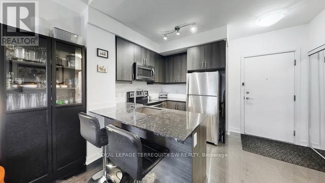 814 - 9205 Yonge Street, Richmond Hill, Ontario  L4C 1V5 - Photo 6 - N12901544