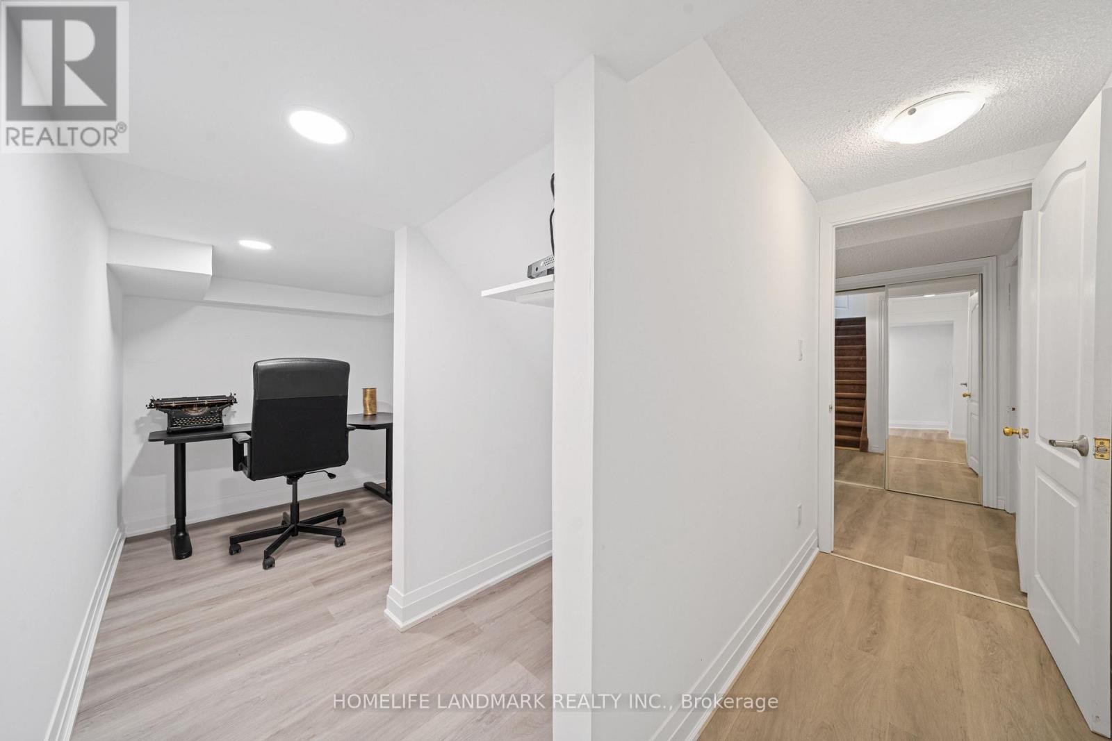 Unknown Address, ,     - Photo 6 - N12901548