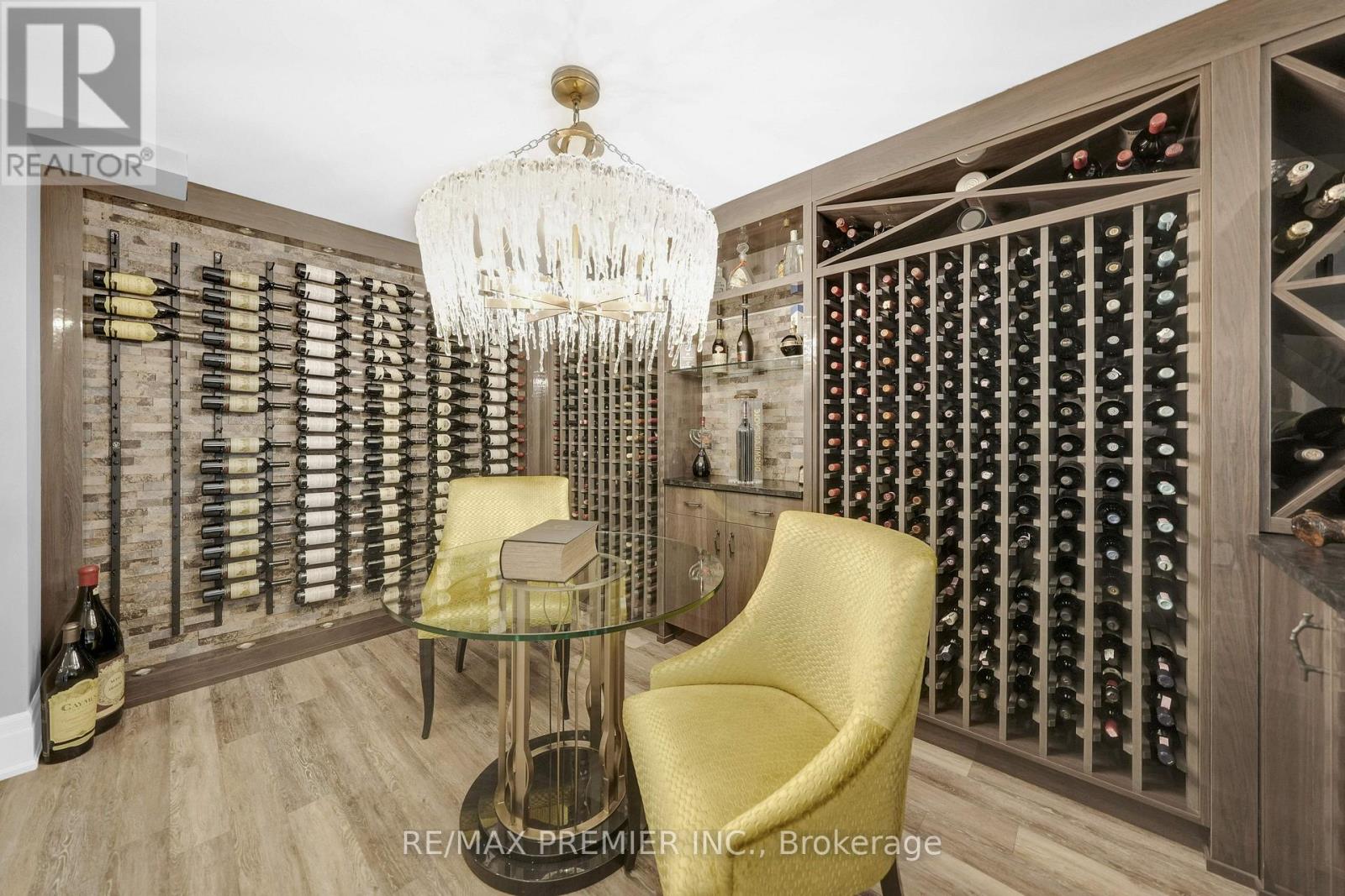 19 Petrolia Court, Richmond Hill, Ontario  L4C 0C2 - Photo 38 - N12901628