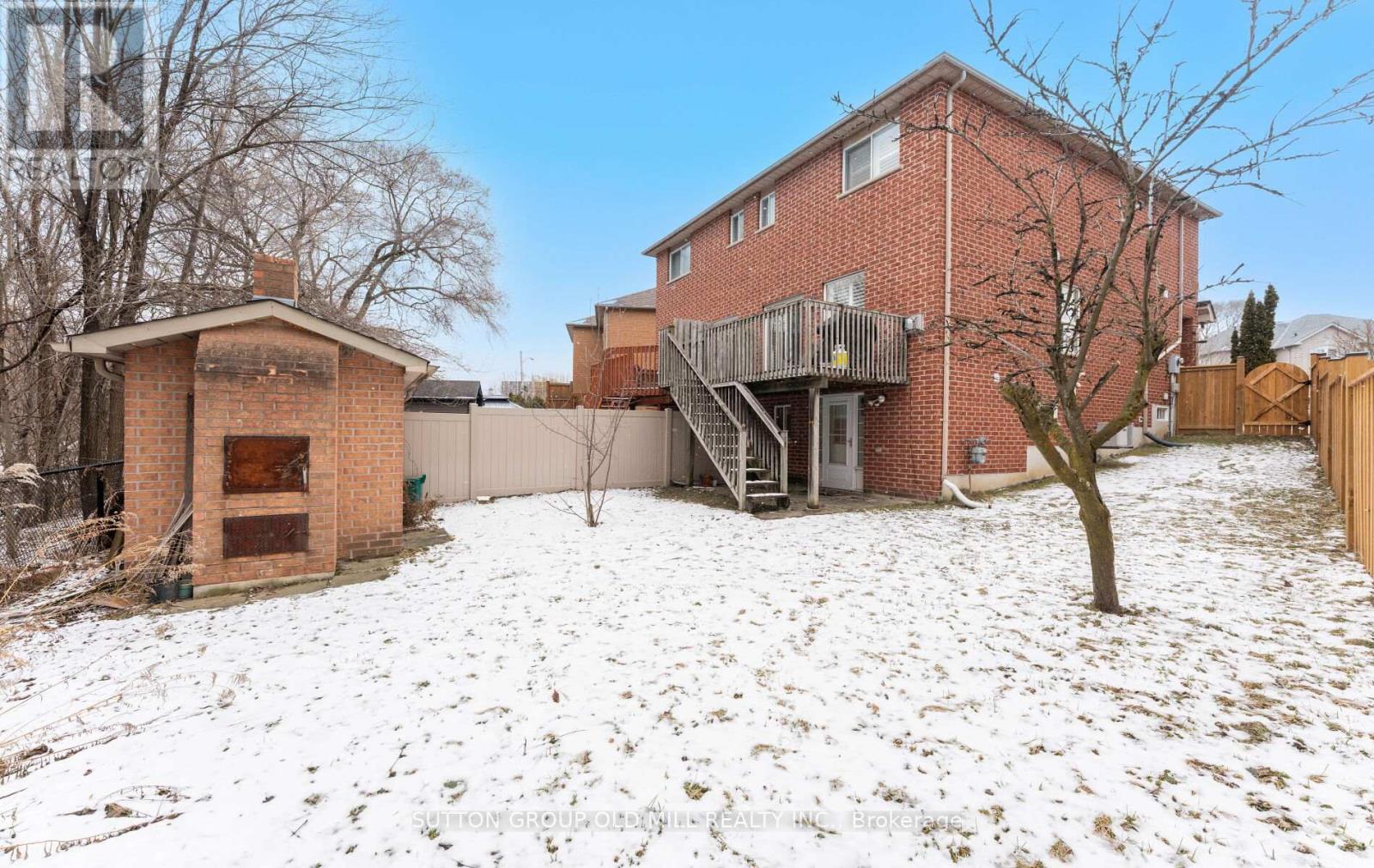 15 Katrina Court, Toronto, Ontario  M6L 3G3 - Photo 44 - W12901560