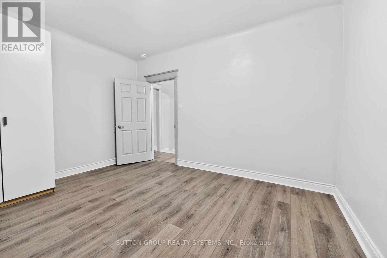 250 Christie Street, Toronto, Ontario  M6G 3B8 - Photo 15 - W12901570