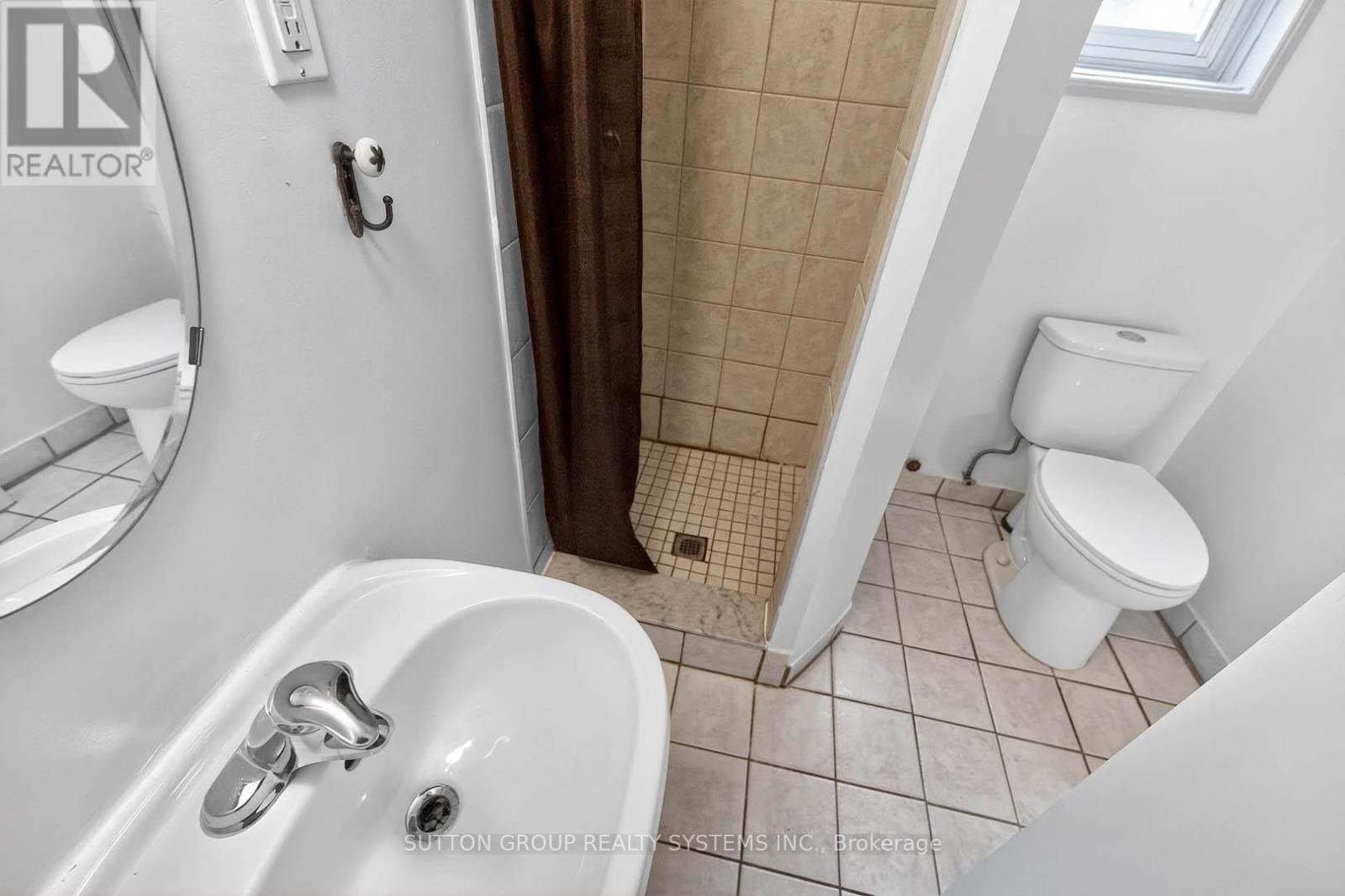 250 Christie Street, Toronto, Ontario  M6G 3B8 - Photo 43 - W12901570