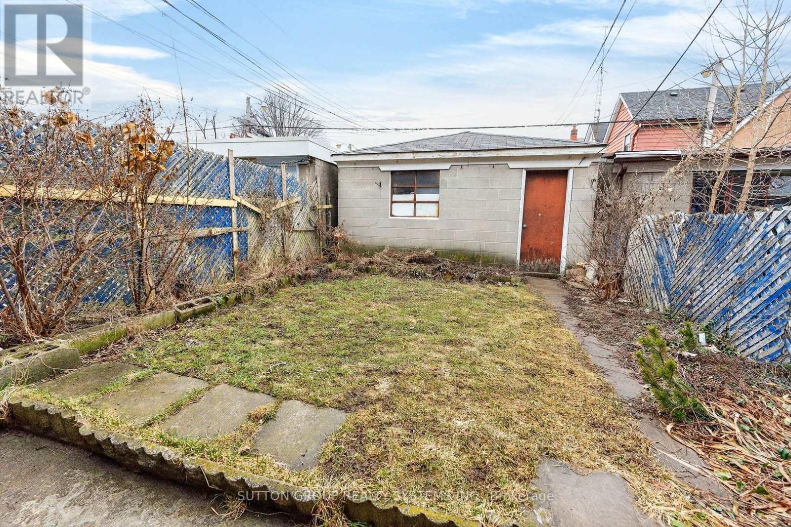 250 Christie Street, Toronto, Ontario  M6G 3B8 - Photo 44 - W12901570