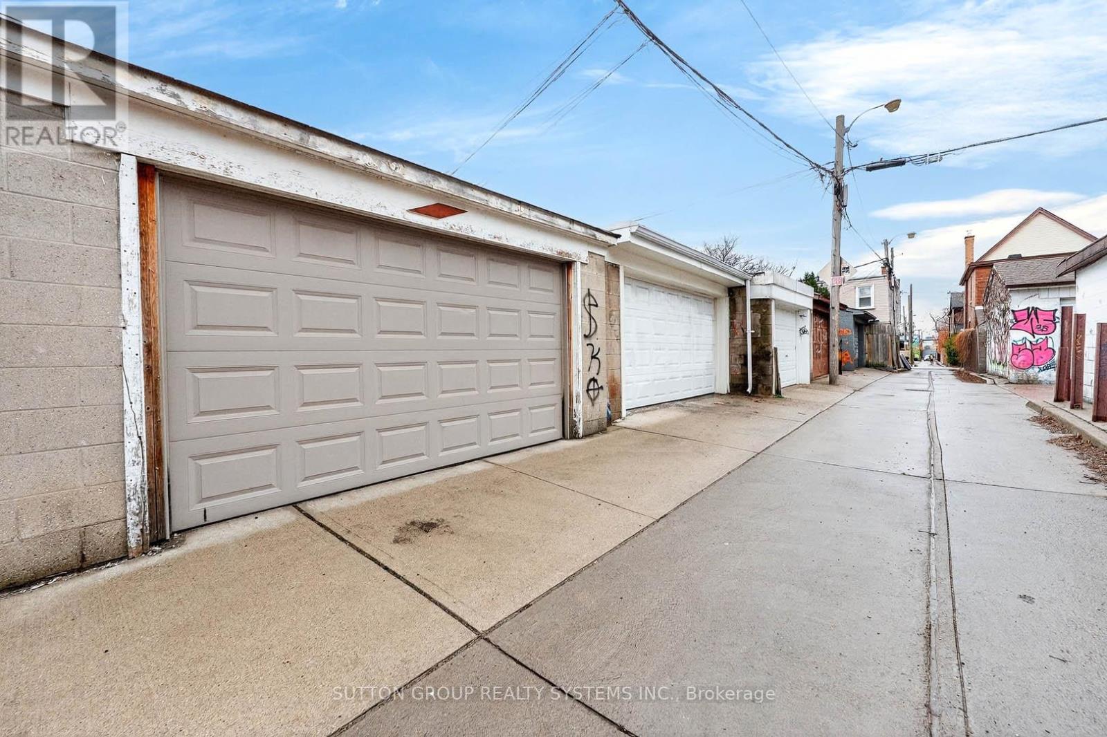 250 Christie Street, Toronto, Ontario  M6G 3B8 - Photo 46 - W12901570