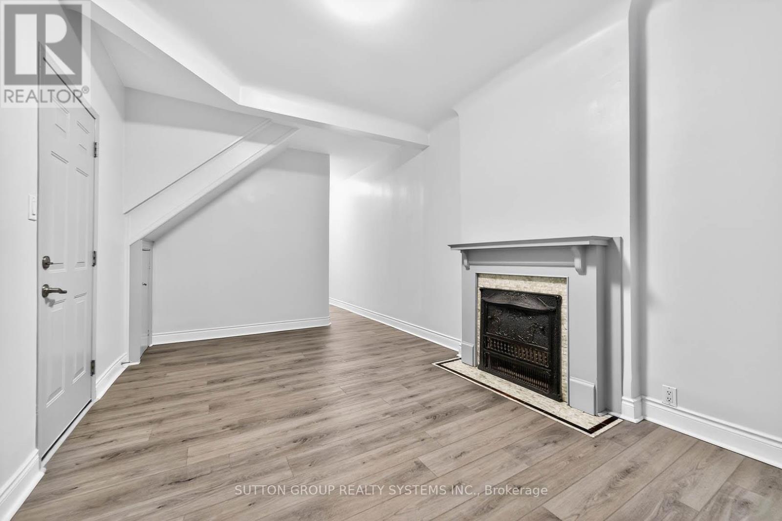 250 Christie Street, Toronto, Ontario  M6G 3B8 - Photo 7 - W12901570