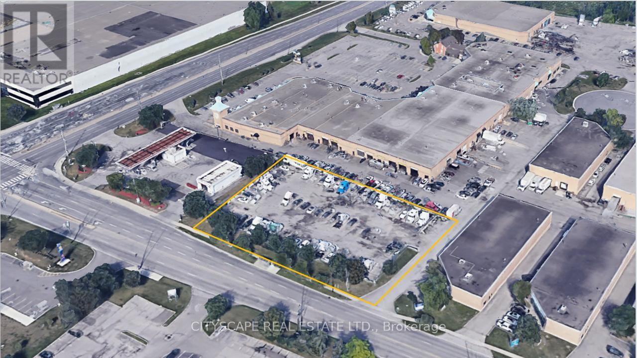 1 COURTNEY PARK DRIVE, Mississauga, Ontario