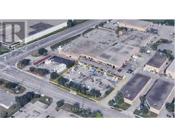 1 COURTNEY PARK DRIVE, Mississauga, Ontario