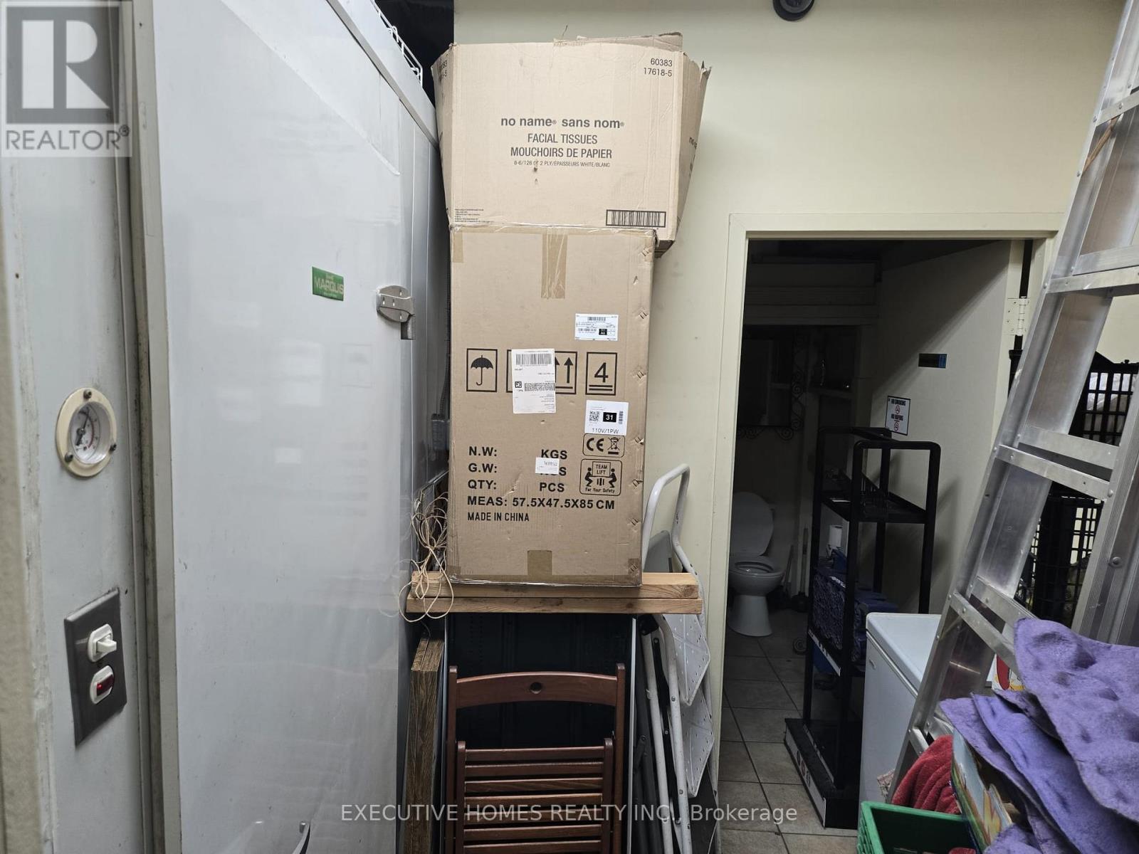 10 - 2800 Skymark Avenue, Mississauga, Ontario  L4W 5A6 - Photo 13 - W12901596