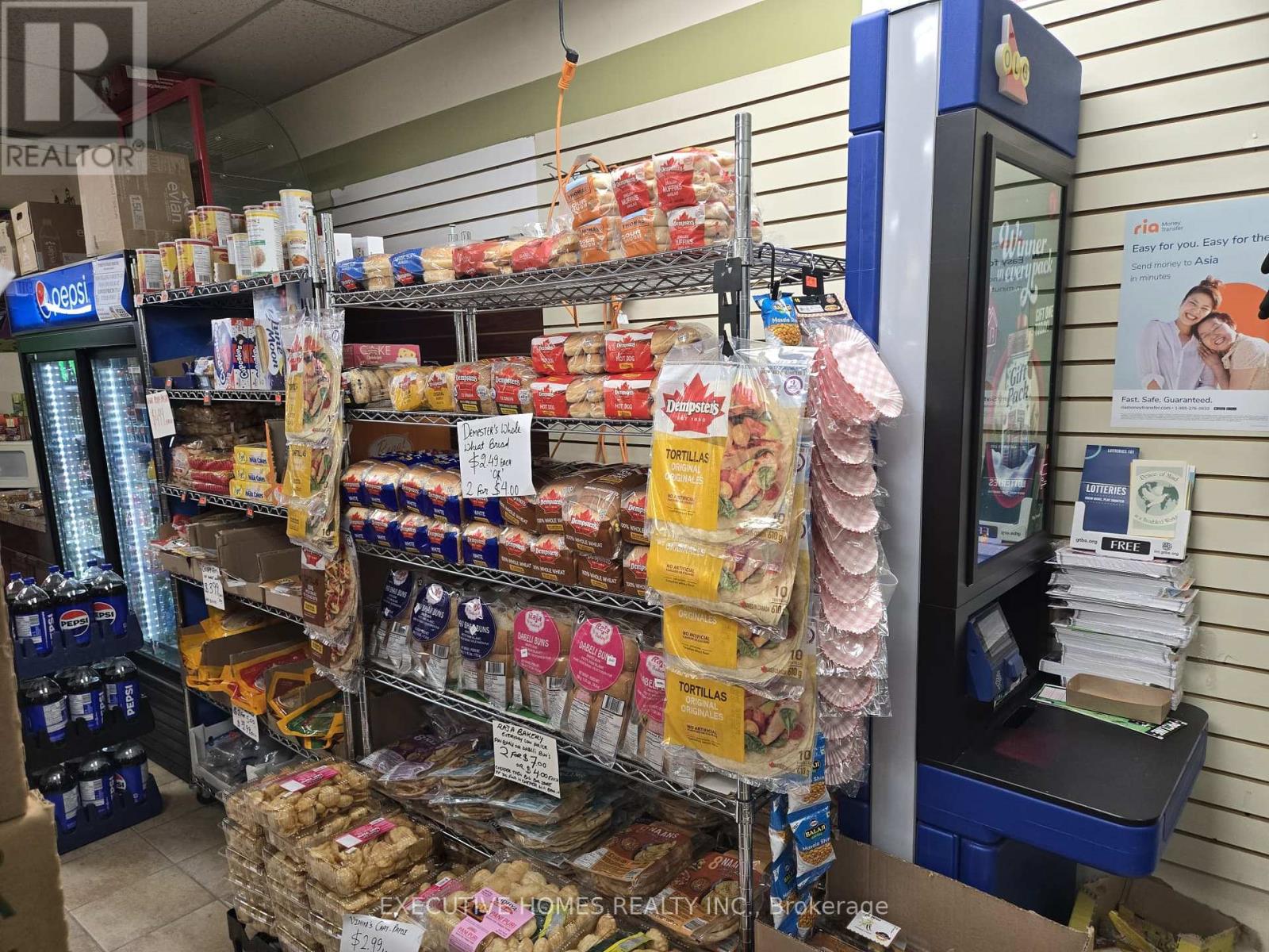 10 - 2800 Skymark Avenue, Mississauga, Ontario  L4W 5A6 - Photo 9 - W12901596