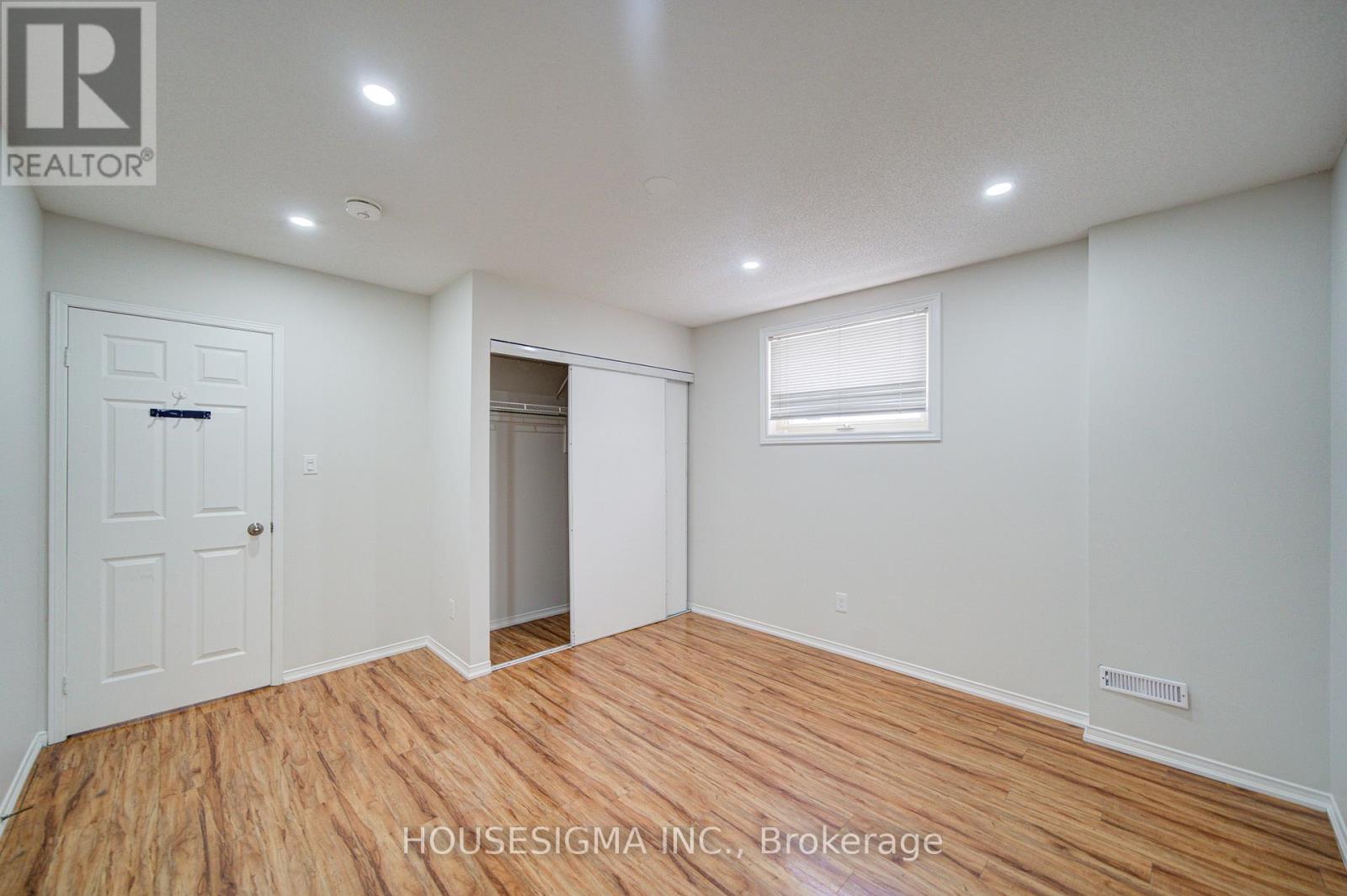 73 Brinkley Drive, Brampton, Ontario  L7A 1G3 - Photo 45 - W12901610