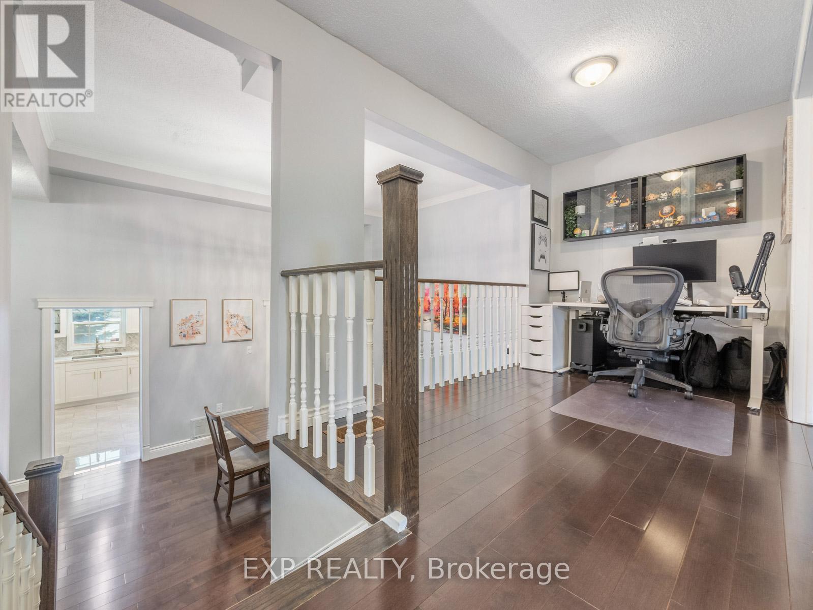 23 Stornwood Court, Brampton, Ontario  L6W 4H6 - Photo 17 - W12901634