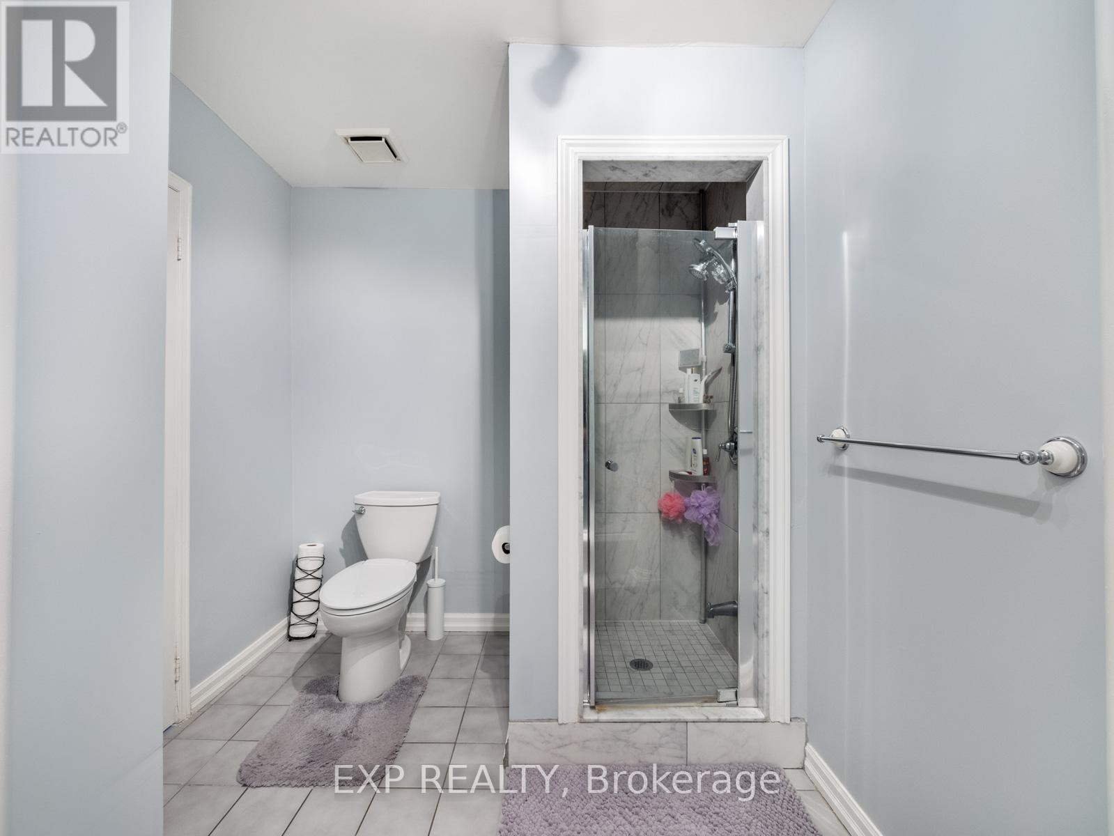 23 Stornwood Court, Brampton, Ontario  L6W 4H6 - Photo 31 - W12901634