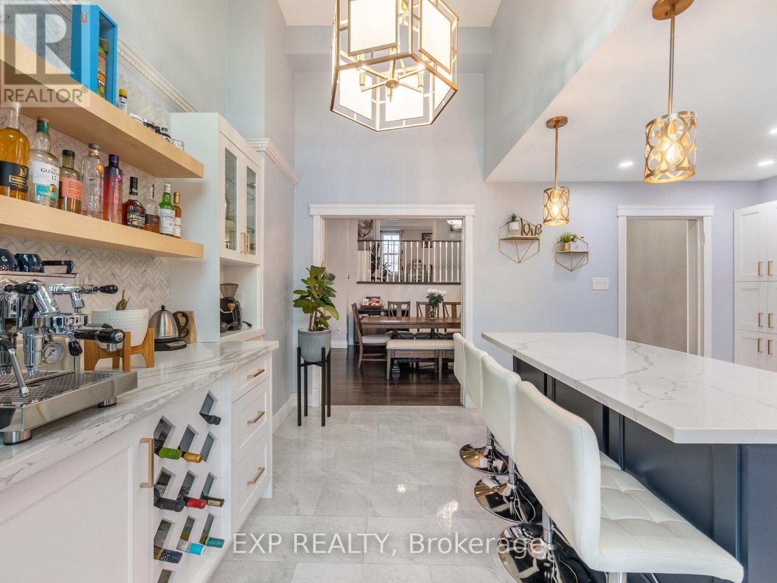 23 Stornwood Court, Brampton, Ontario  L6W 4H6 - Photo 8 - W12901634