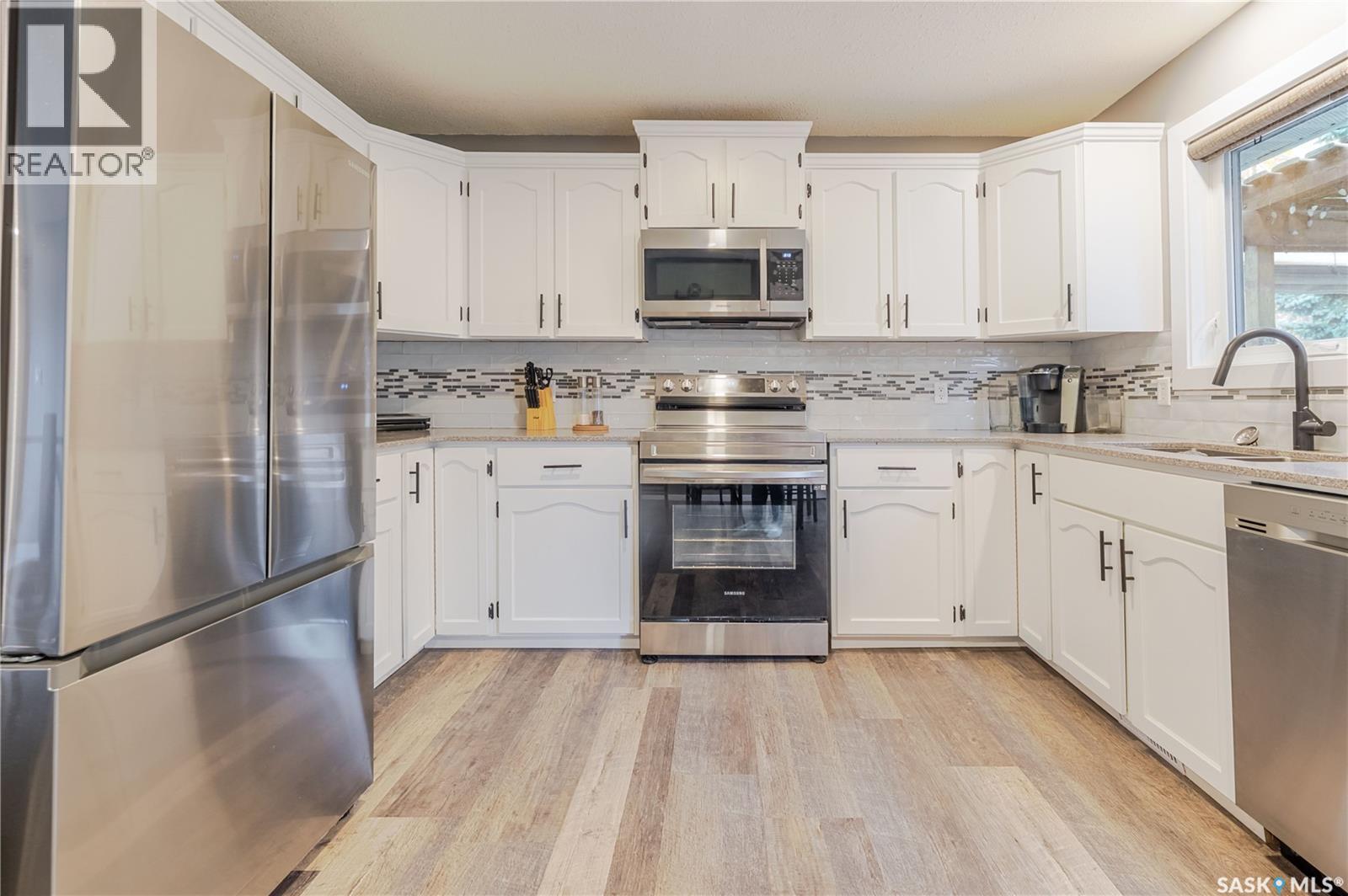 41 Taylor Crescent, Moose Jaw, Saskatchewan  S6J 1J6 - Photo 10 - SK030886