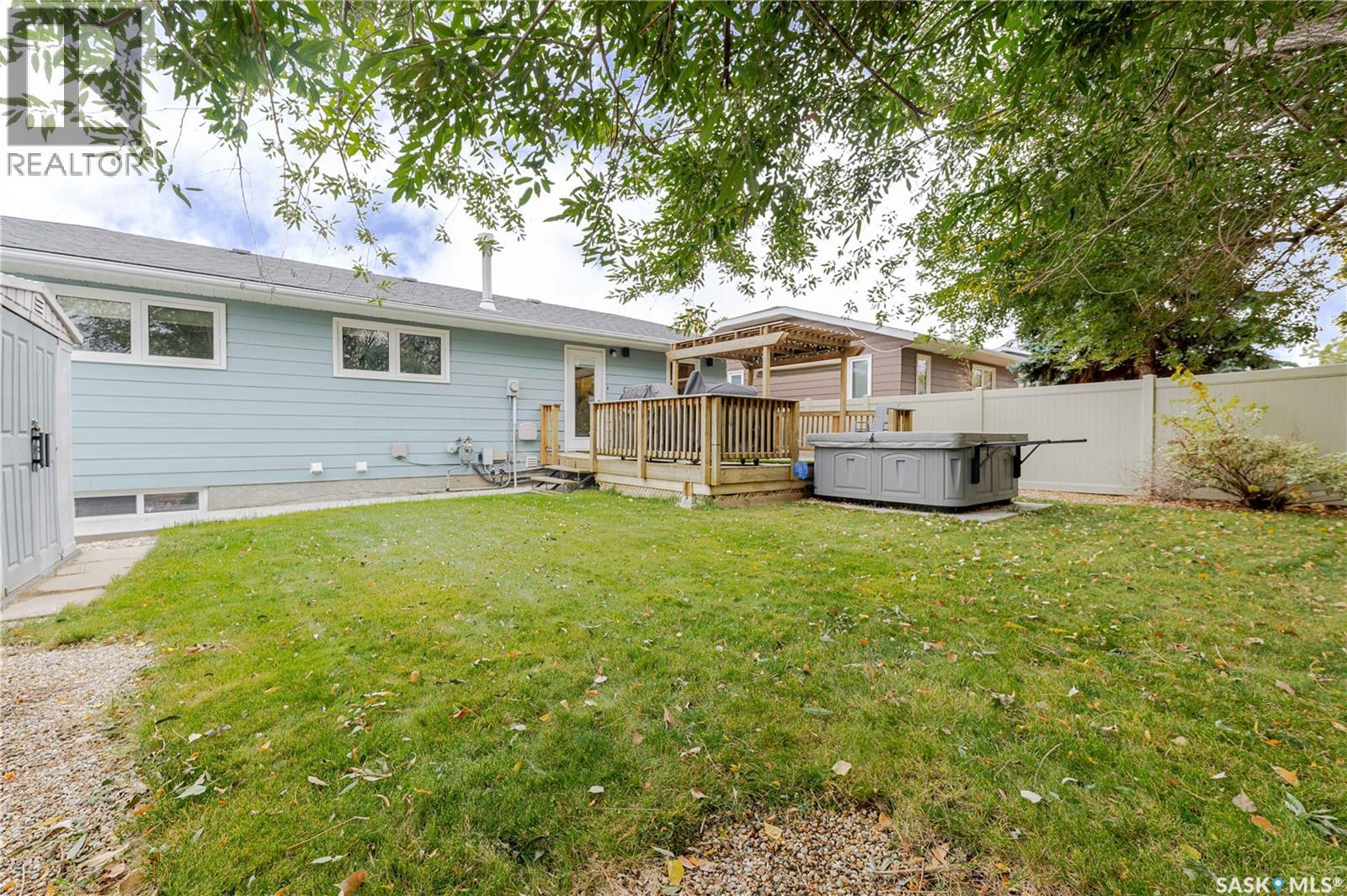 41 Taylor Crescent, Moose Jaw, Saskatchewan  S6J 1J6 - Photo 38 - SK030886