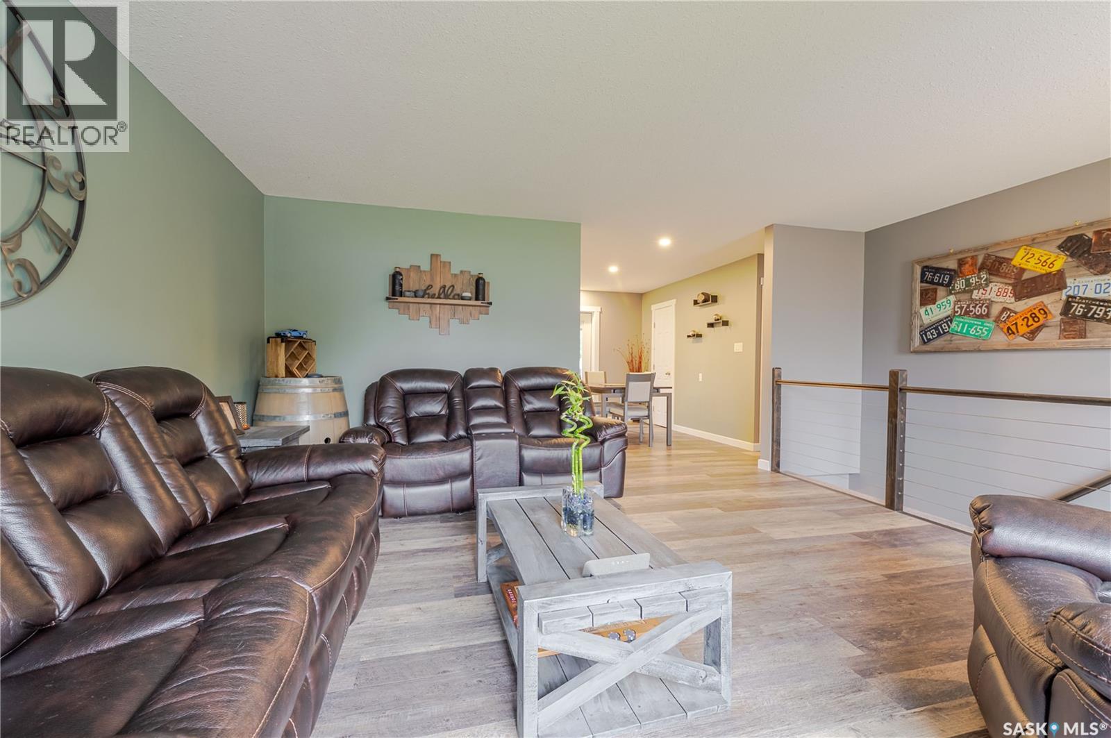 41 Taylor Crescent, Moose Jaw, Saskatchewan  S6J 1J6 - Photo 5 - SK030886