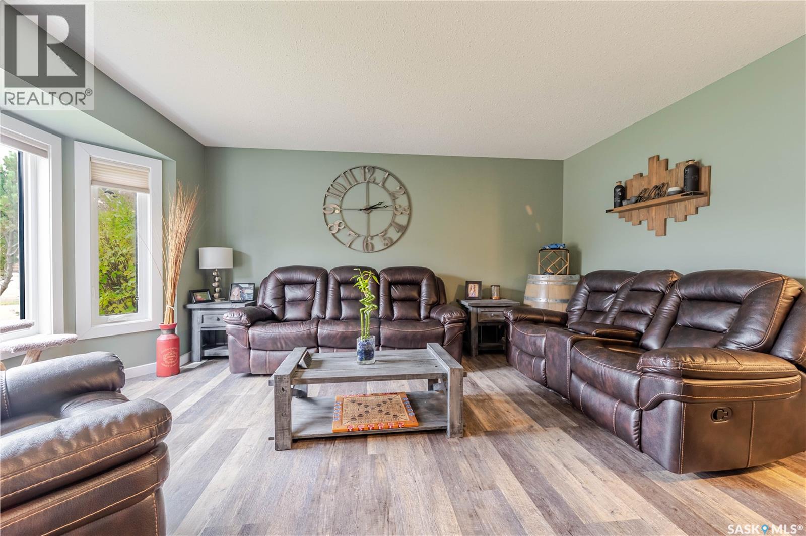 41 Taylor Crescent, Moose Jaw, Saskatchewan  S6J 1J6 - Photo 6 - SK030886