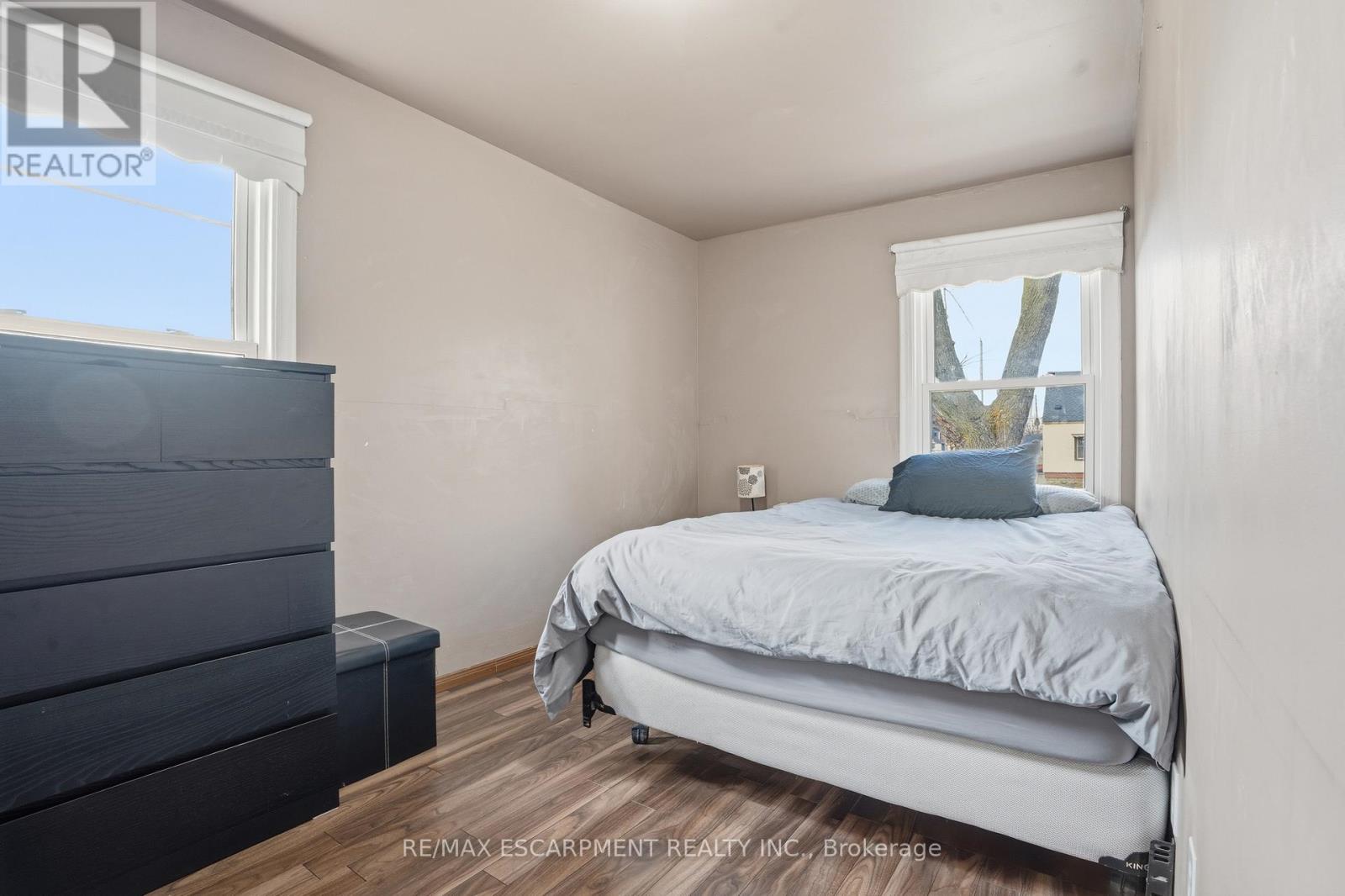 252 Ivon Avenue, Hamilton, Ontario  L8H 5T2 - Photo 14 - X12901578