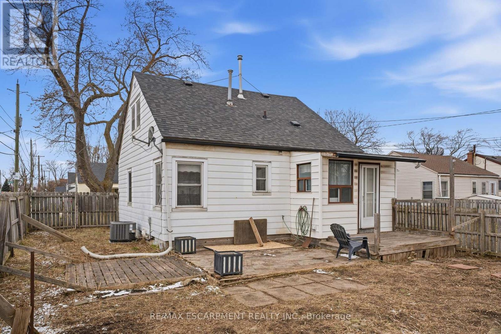 252 Ivon Avenue, Hamilton, Ontario  L8H 5T2 - Photo 27 - X12901578