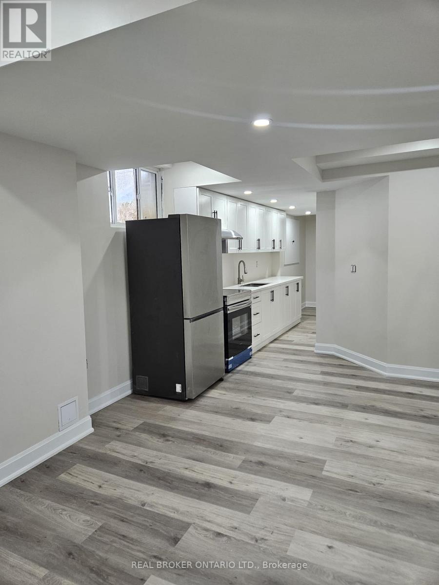 Lower Level - 63 Hildred Street, Welland, Ontario  L3B 1M9 - Photo 3 - X12901632