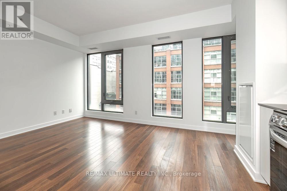 501 - 32 Camden Street, Toronto, Ontario  M5V 1V1 - Photo 3 - C12899040