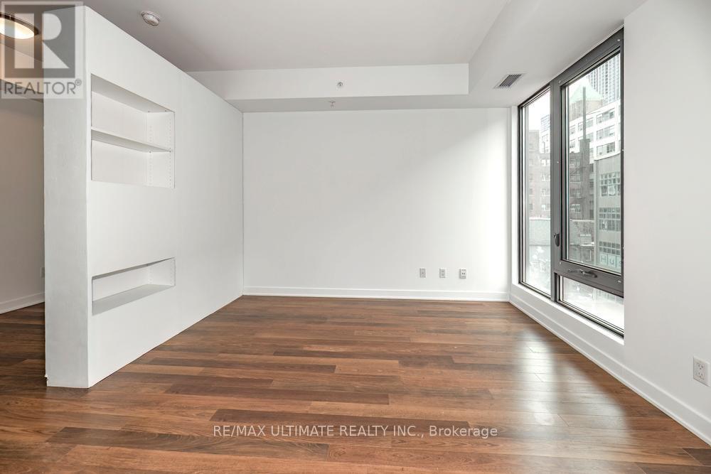 501 - 32 Camden Street, Toronto, Ontario  M5V 1V1 - Photo 5 - C12899040