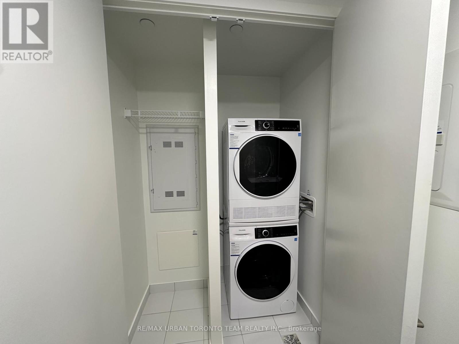 605 - 180 Front Street E, Toronto, Ontario  M5A 0K9 - Photo 10 - C12899112