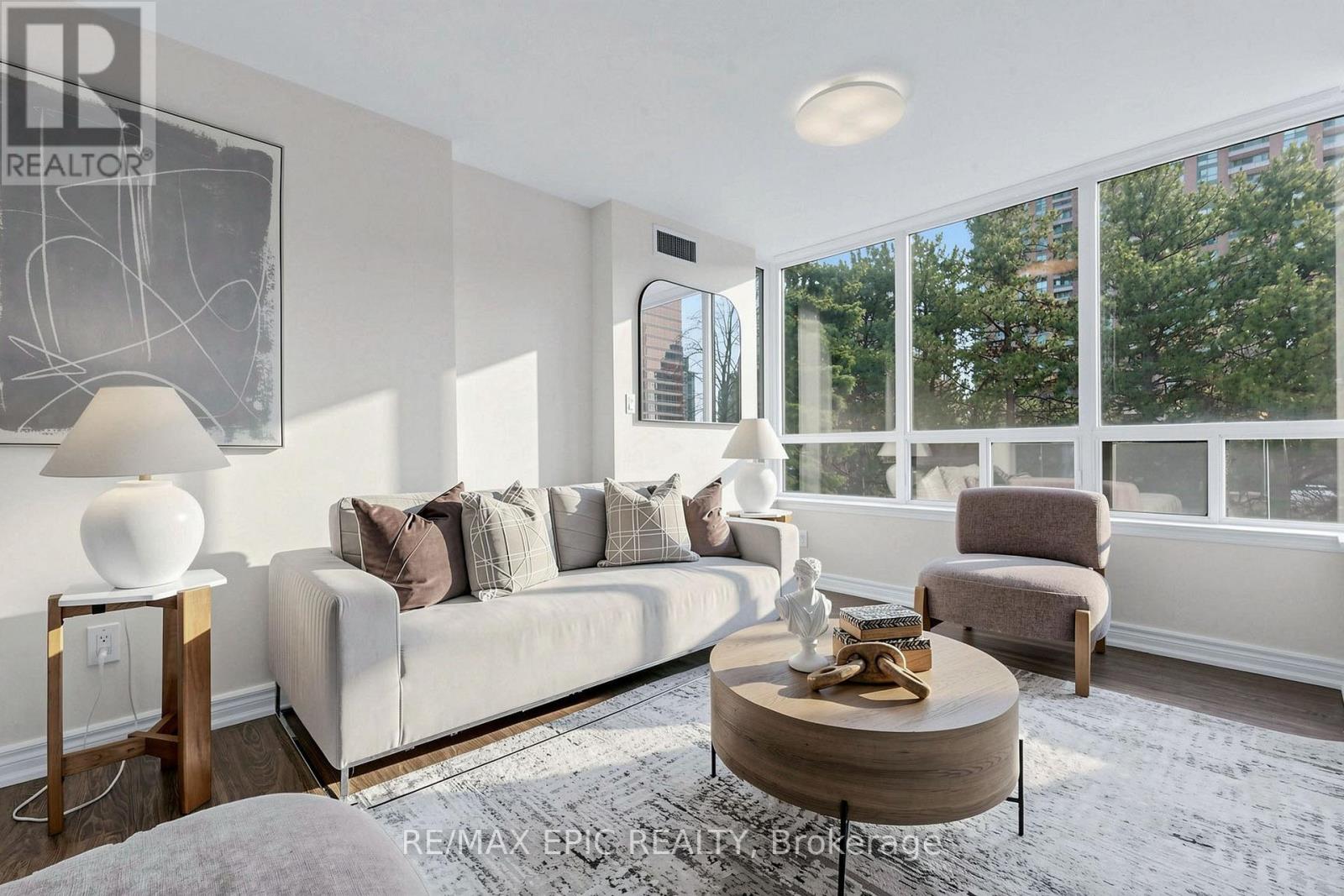 216 - 7 BISHOP AVENUE, Toronto, Ontario