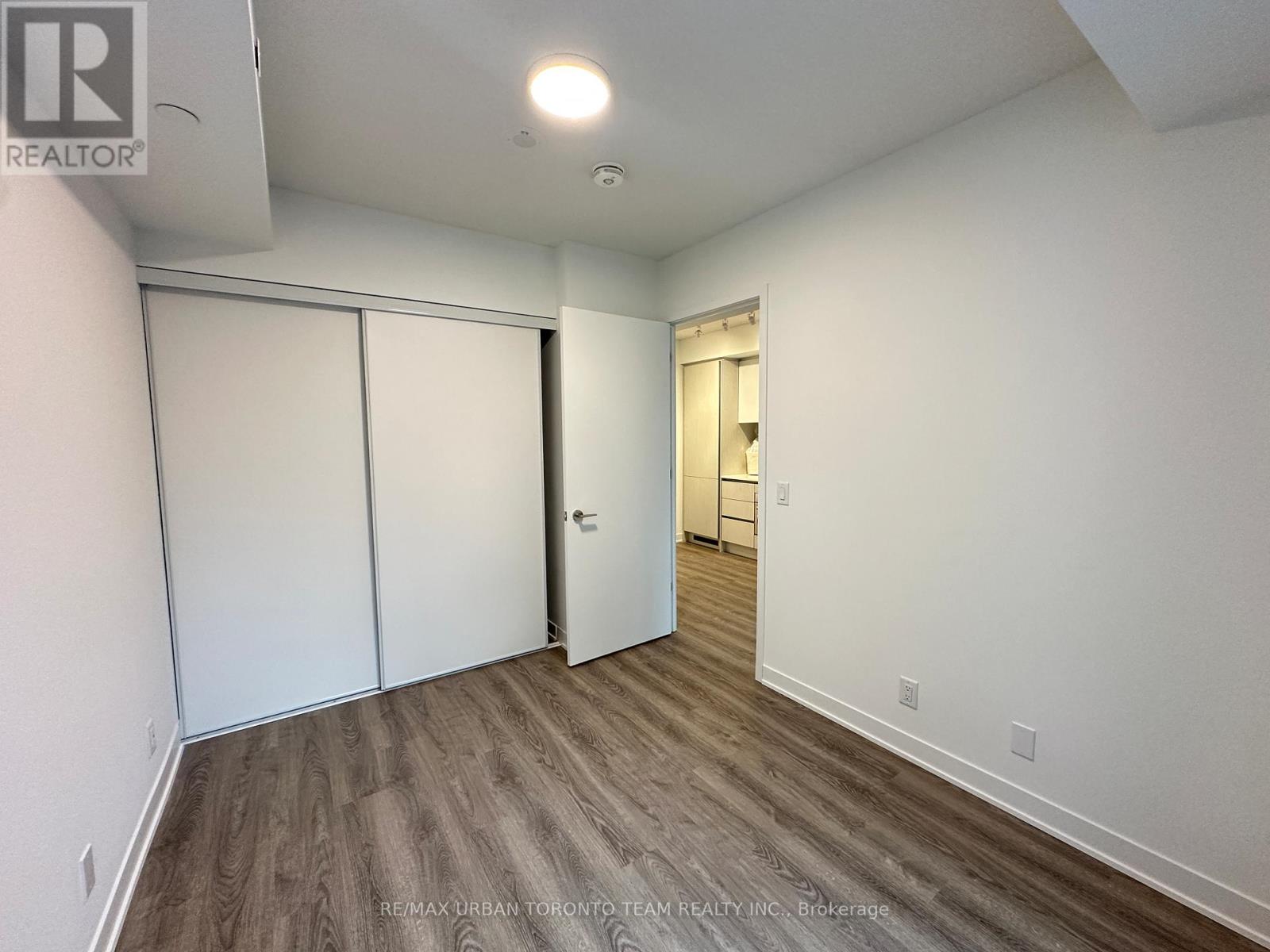 605 - 180 Front Street E, Toronto, Ontario  M5A 0K9 - Photo 7 - C12899112