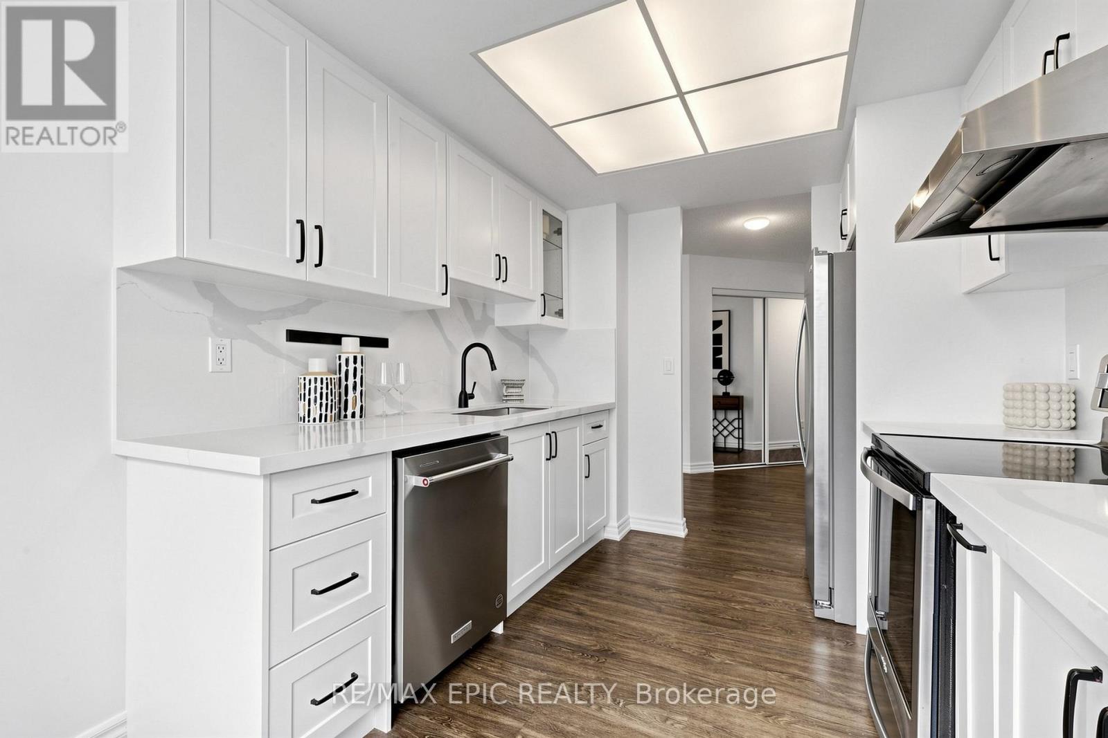 216 - 7 Bishop Avenue, Toronto, Ontario  M2M 4J4 - Photo 13 - C12899160