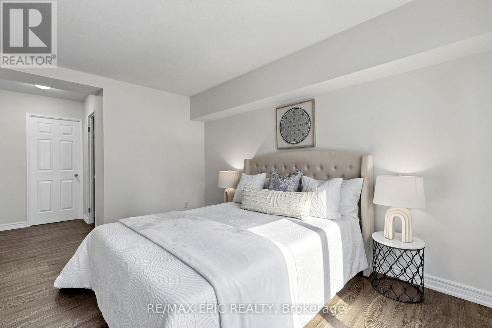 216 - 7 Bishop Avenue, Toronto, Ontario  M2M 4J4 - Photo 17 - C12899160