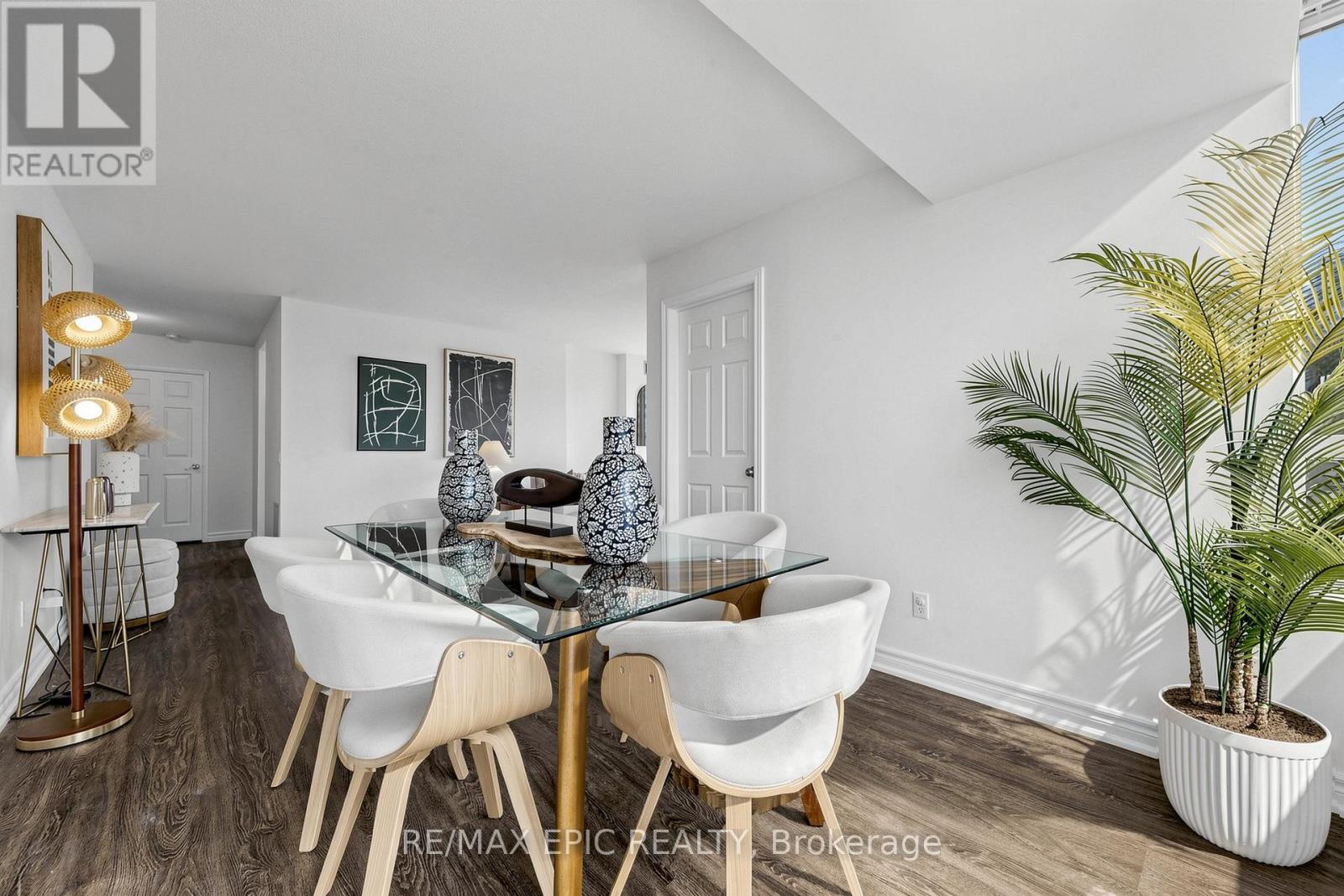 216 - 7 Bishop Avenue, Toronto, Ontario  M2M 4J4 - Photo 9 - C12899160