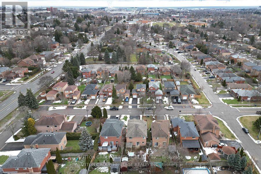 61 Eldridge Place, Whitby, Ontario  L1N 9E5 - Photo 45 - E12899144