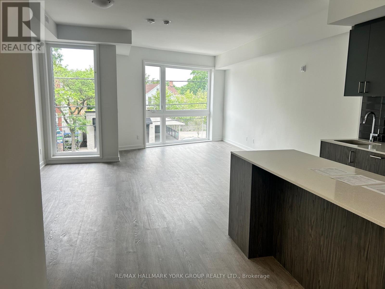 37 - 35 Birchcliff Avenue, Toronto, Ontario  M1N 3C5 - Photo 2 - E12899166