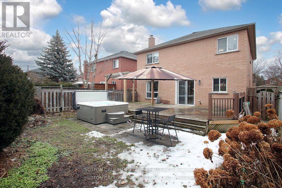 61 Eldridge Place, Whitby, Ontario  L1N 9E5 - Photo 36 - E12899144