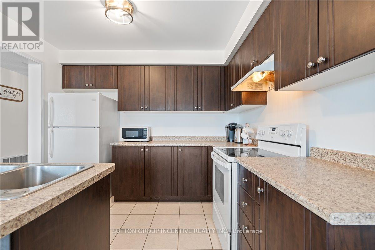 1200 Mary-Lou Street, Innisfil, Ontario  L9S 0C1 - Photo 10 - N12899020