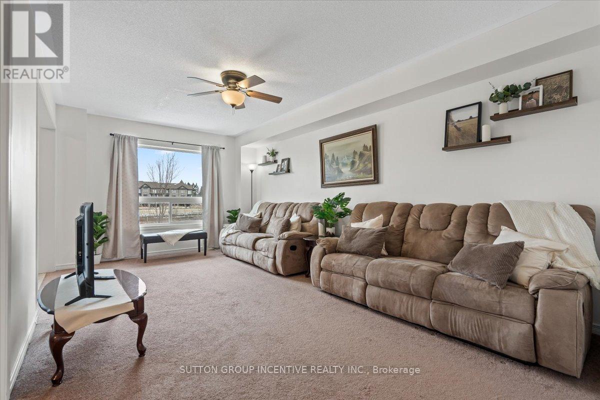 1200 Mary-Lou Street, Innisfil, Ontario  L9S 0C1 - Photo 13 - N12899020