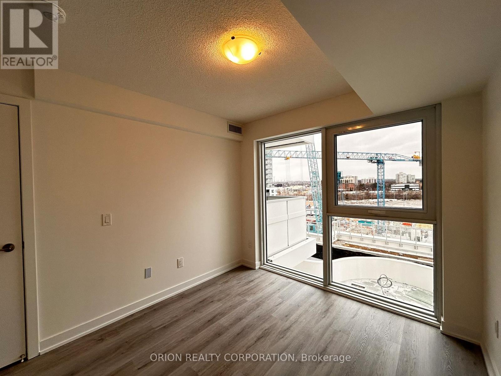 601 - 1010 Sandy Beach Road, Pickering, Ontario  L1W 0C7 - Photo 10 - E12899174